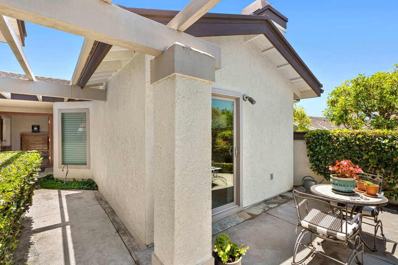 15 Skysail Drive