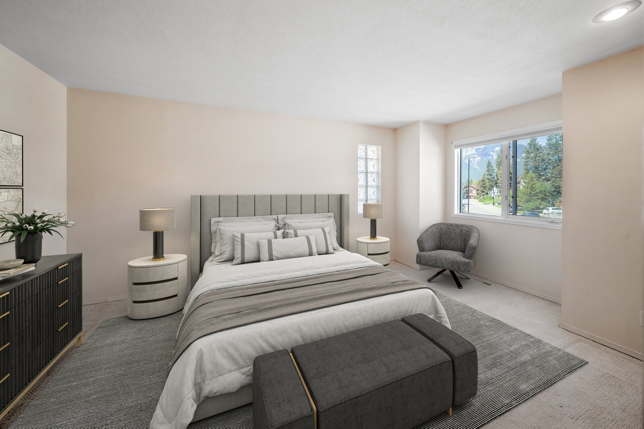 330 Canyon Close