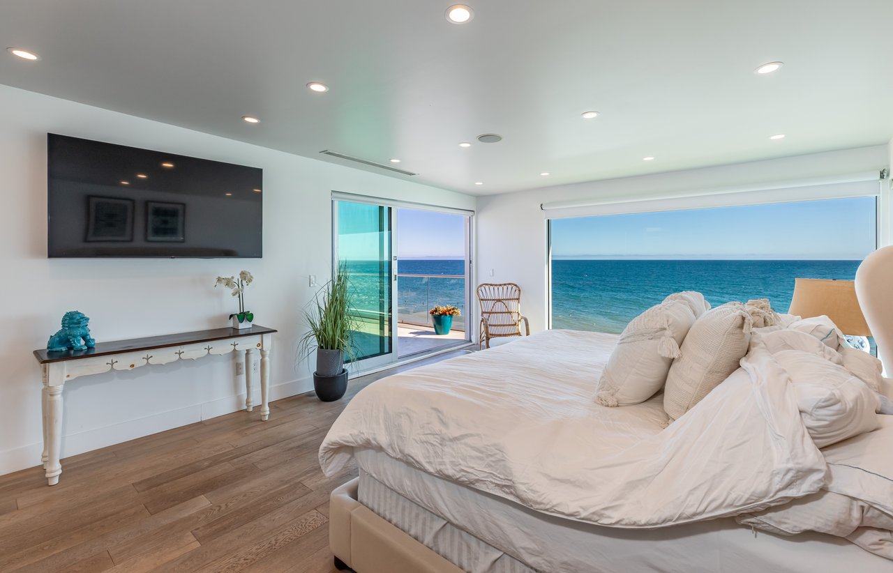 26050 Pacific Coast Hwy