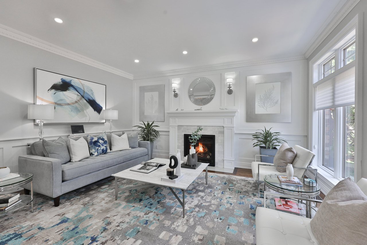 1277 Woodeden Dr