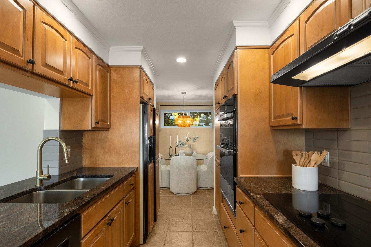 6620 Lake Washington Boulevard NE Unit: 101