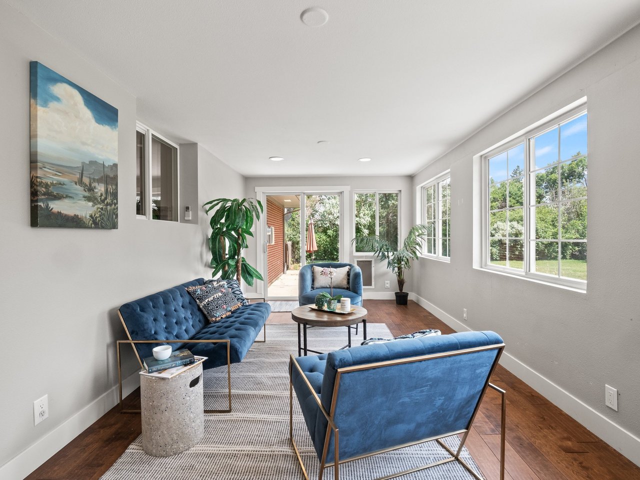 Just Listed: Welcome Home to Your 5 Bed, 3 Bath in Hutchinson Hills!