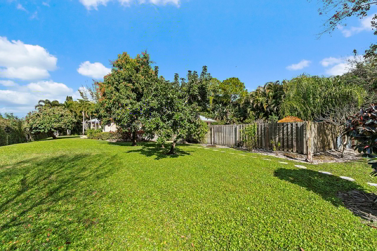 16490 130th Avenue N