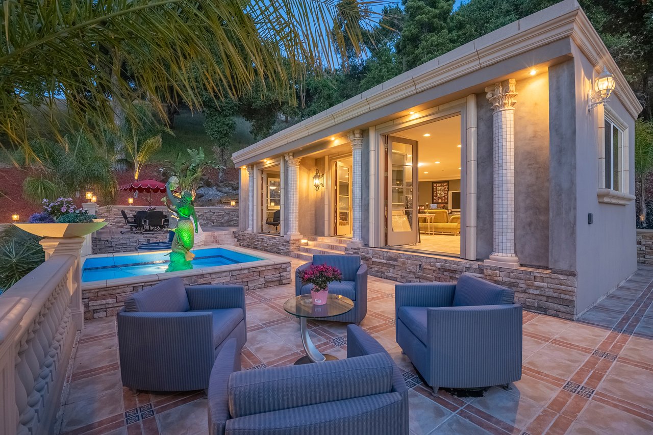 16840 Cypress Way