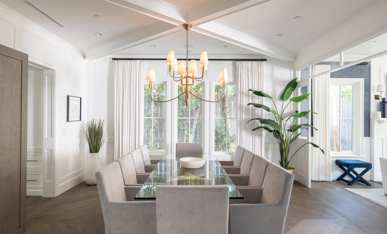 10439 Valley Spring Ln, Toluca Lake