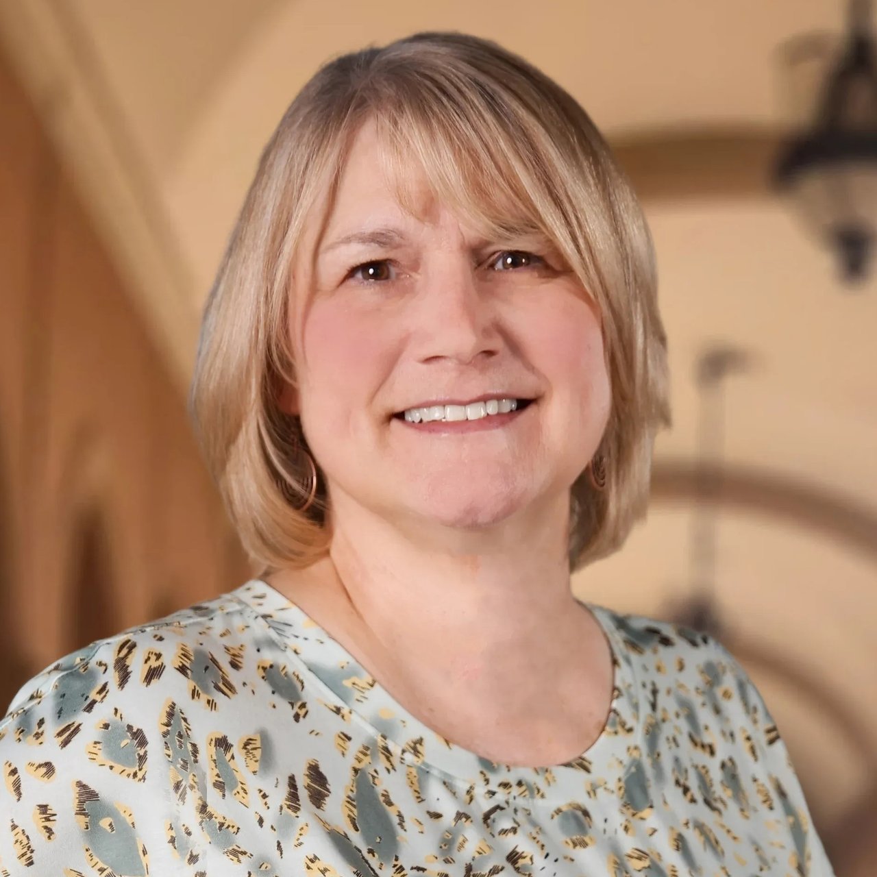 Kathleen Daughtridge Naperville, IL Real Estate Agent Headshot