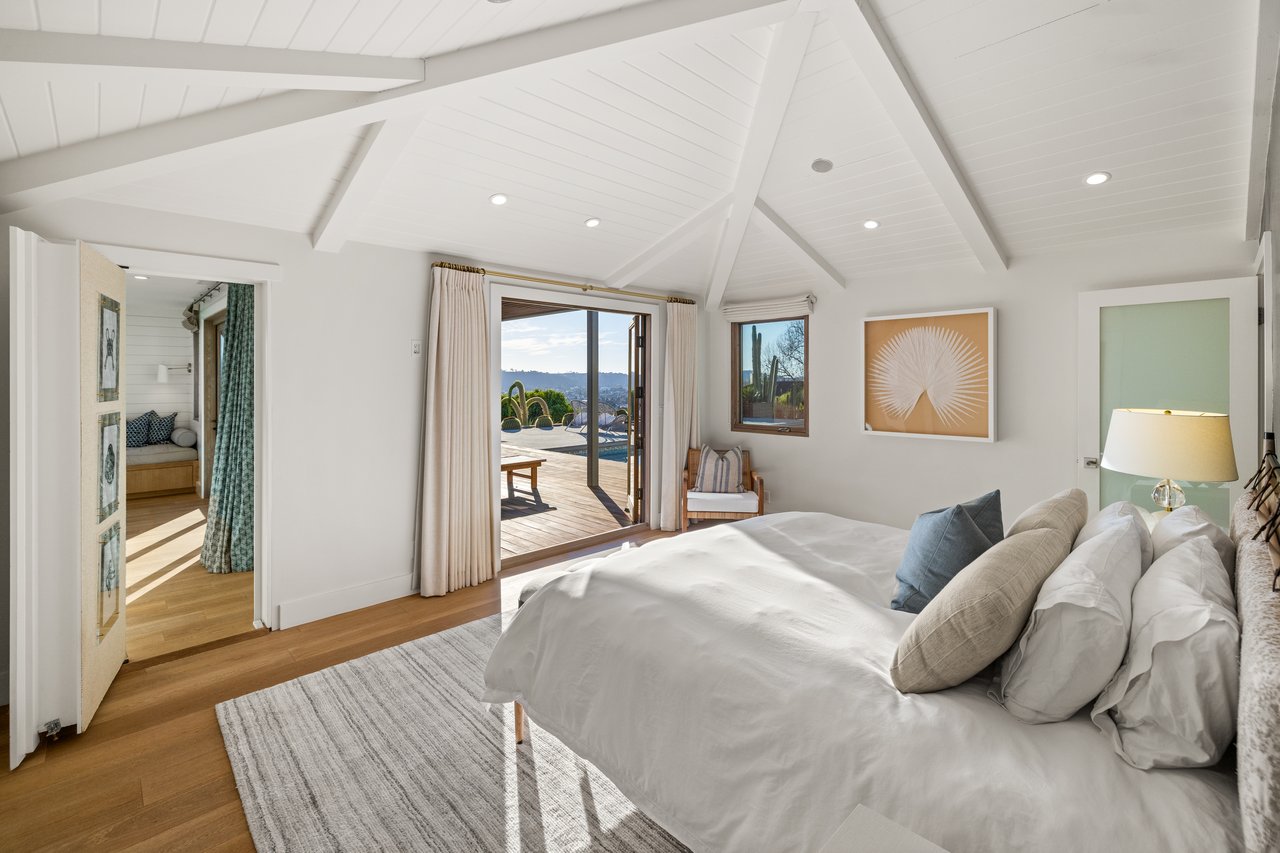 1522 Knoll Circle Drive