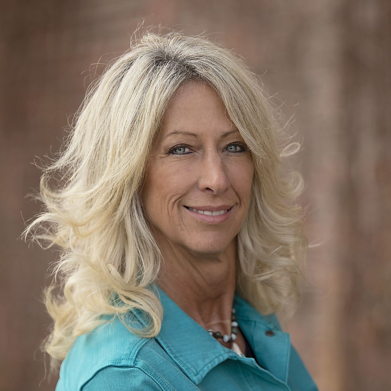 Susanne Schmidt Hamilton, MT Real Estate Agent Headshot