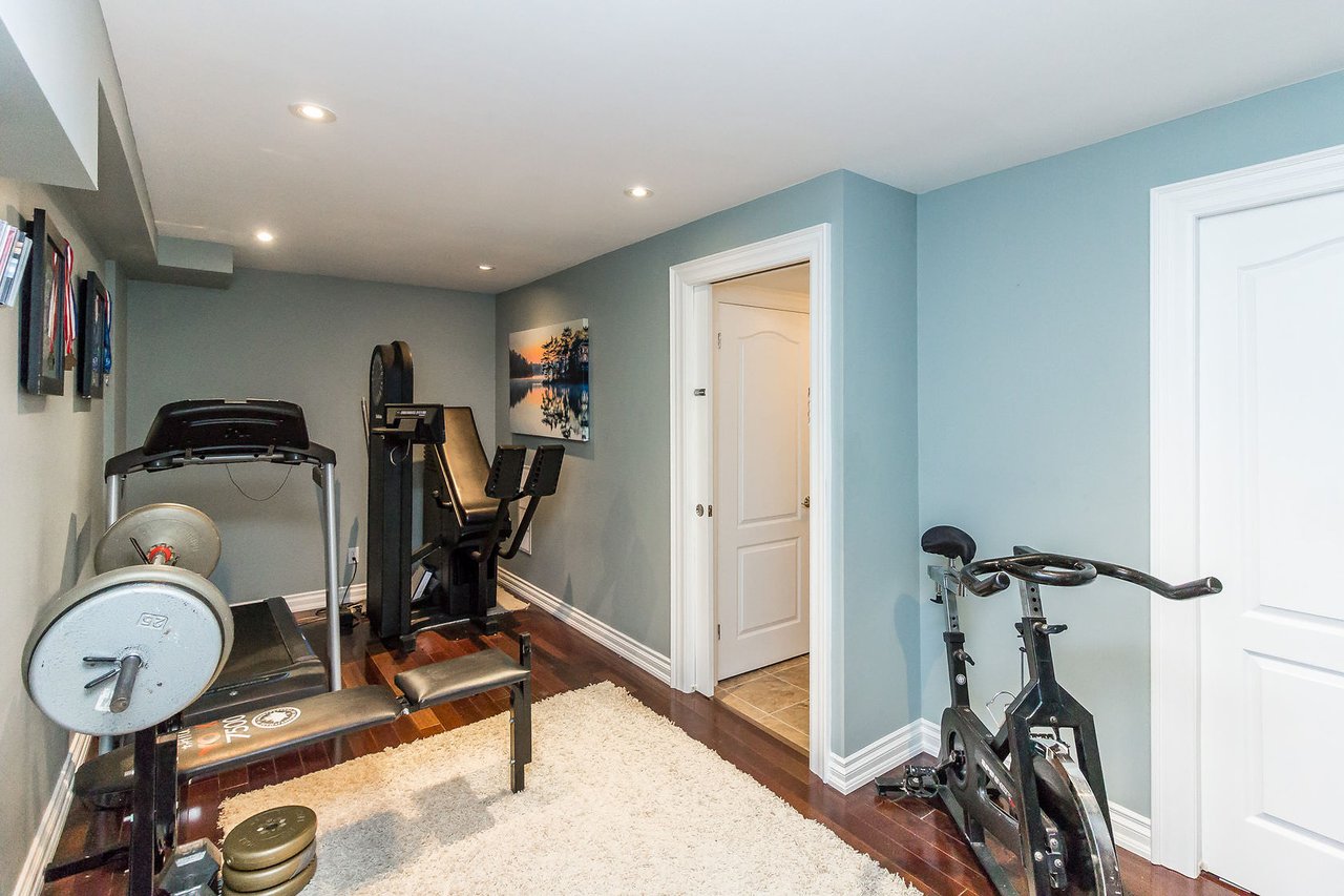2045 Heartwood Crt
