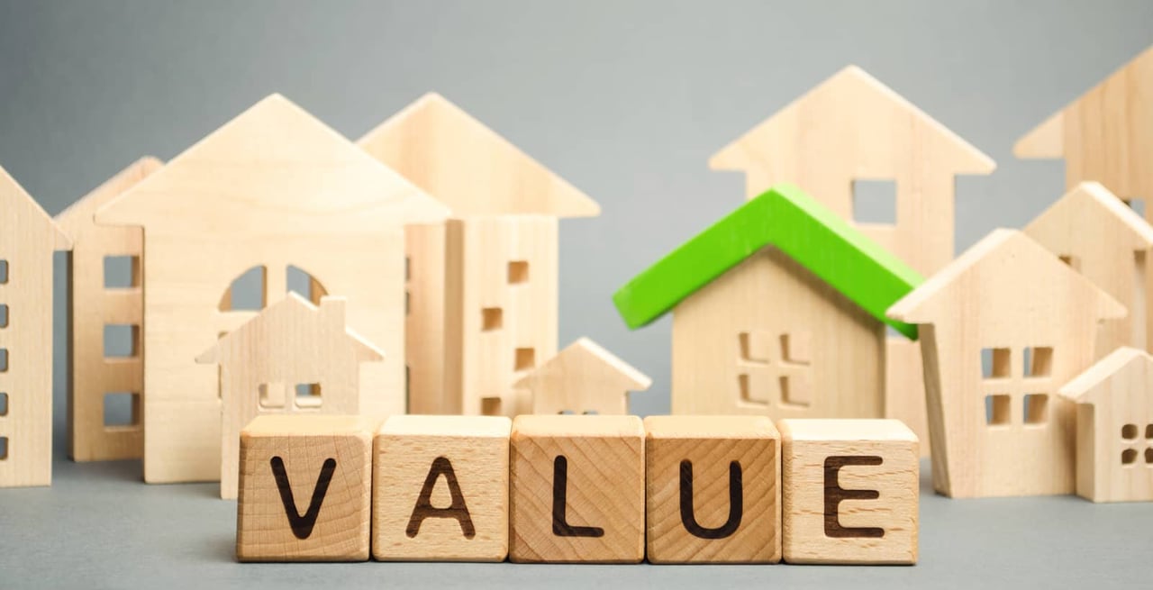 What’s the Better Valuation Tool: Zillow or Redfin?