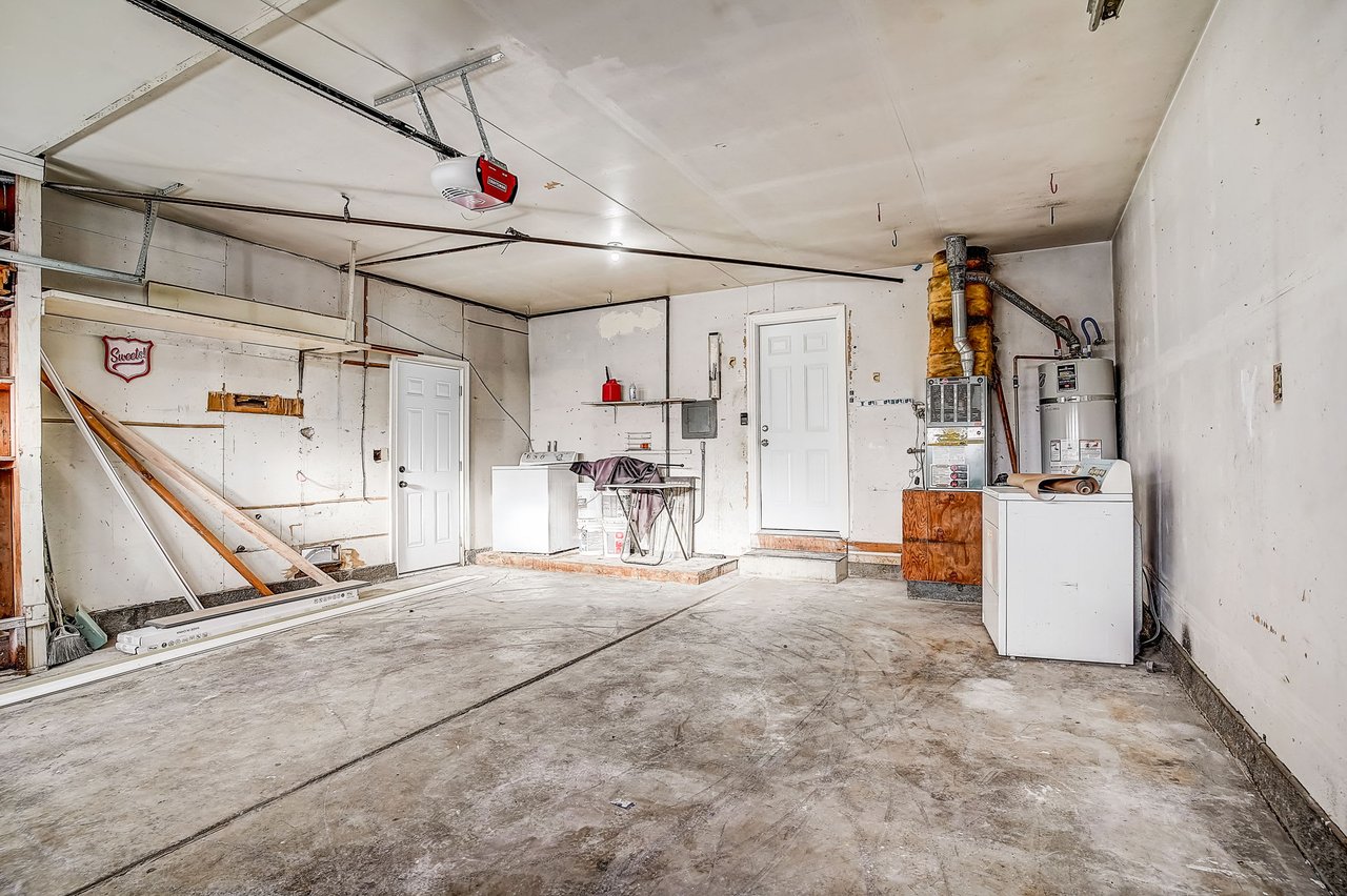 1216 Moonlight Way