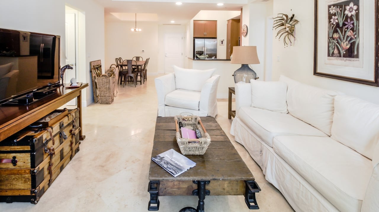 701 S Olive Avenue Unit: 805