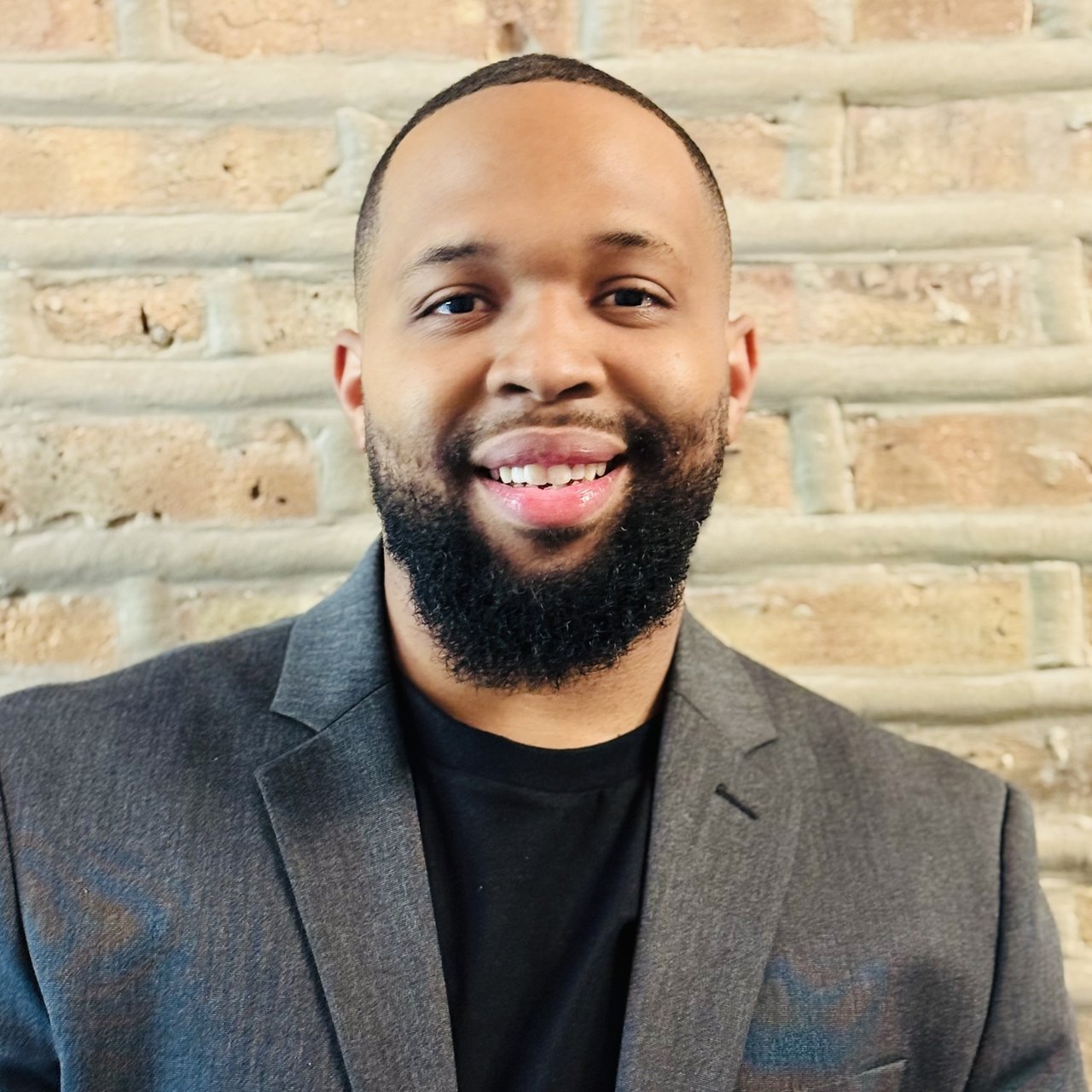 Demarkus Lee Chicago, IL Real Estate Agent Headshot