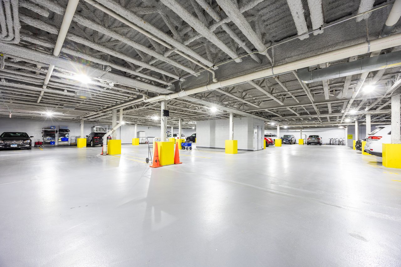 4929 Forest Ave, Unit 2E, Downers Grove