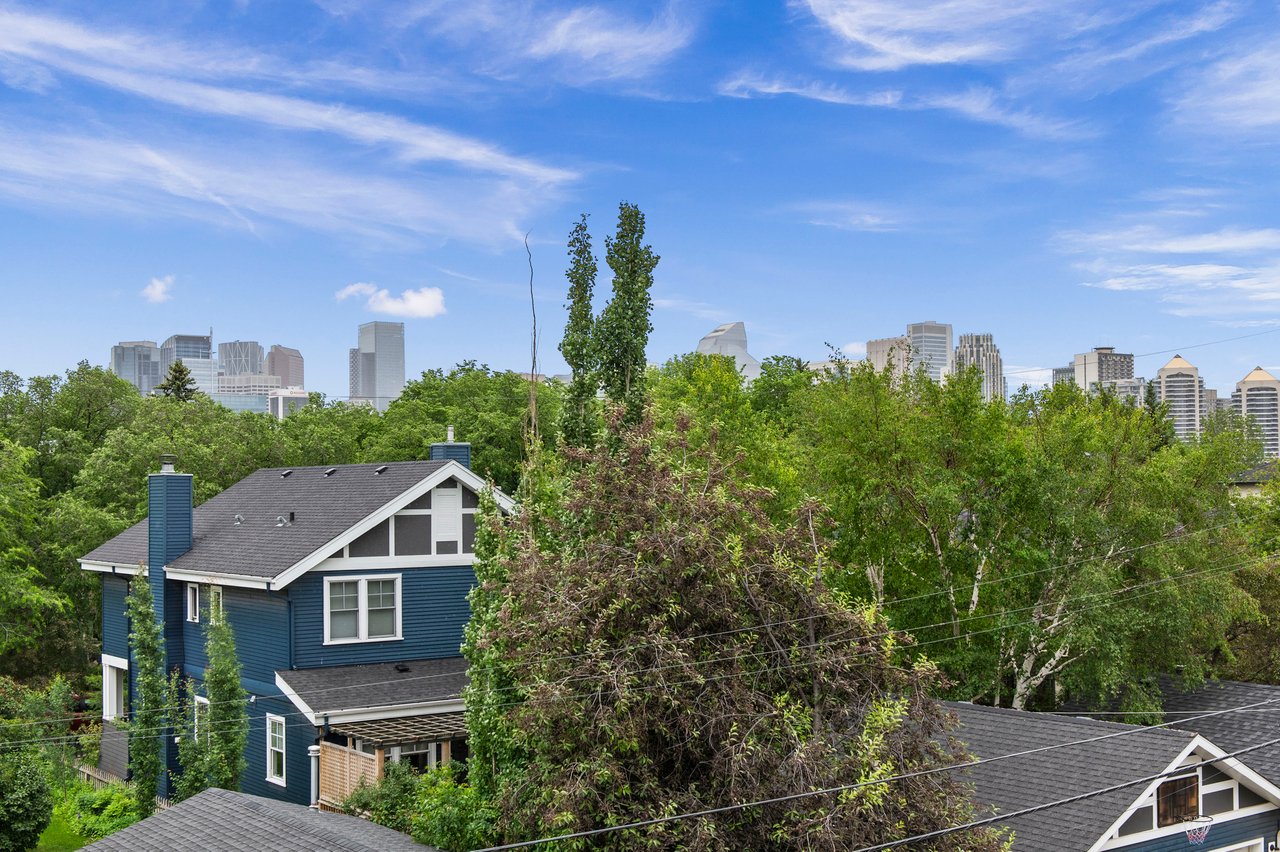 408 13 Street NW Unit: 3