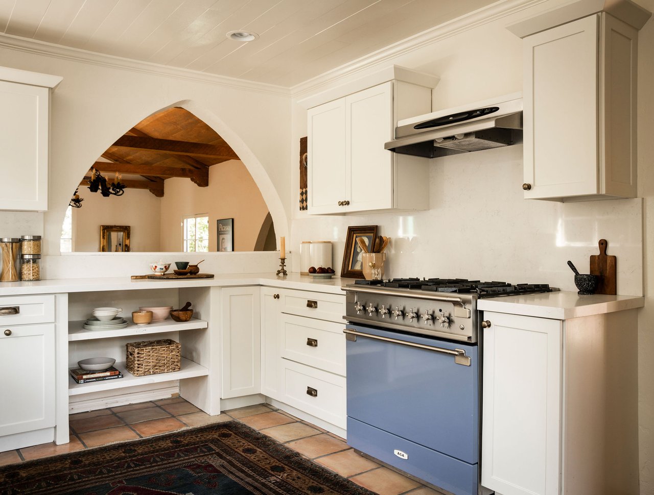 3895 Fredonia in Studio City