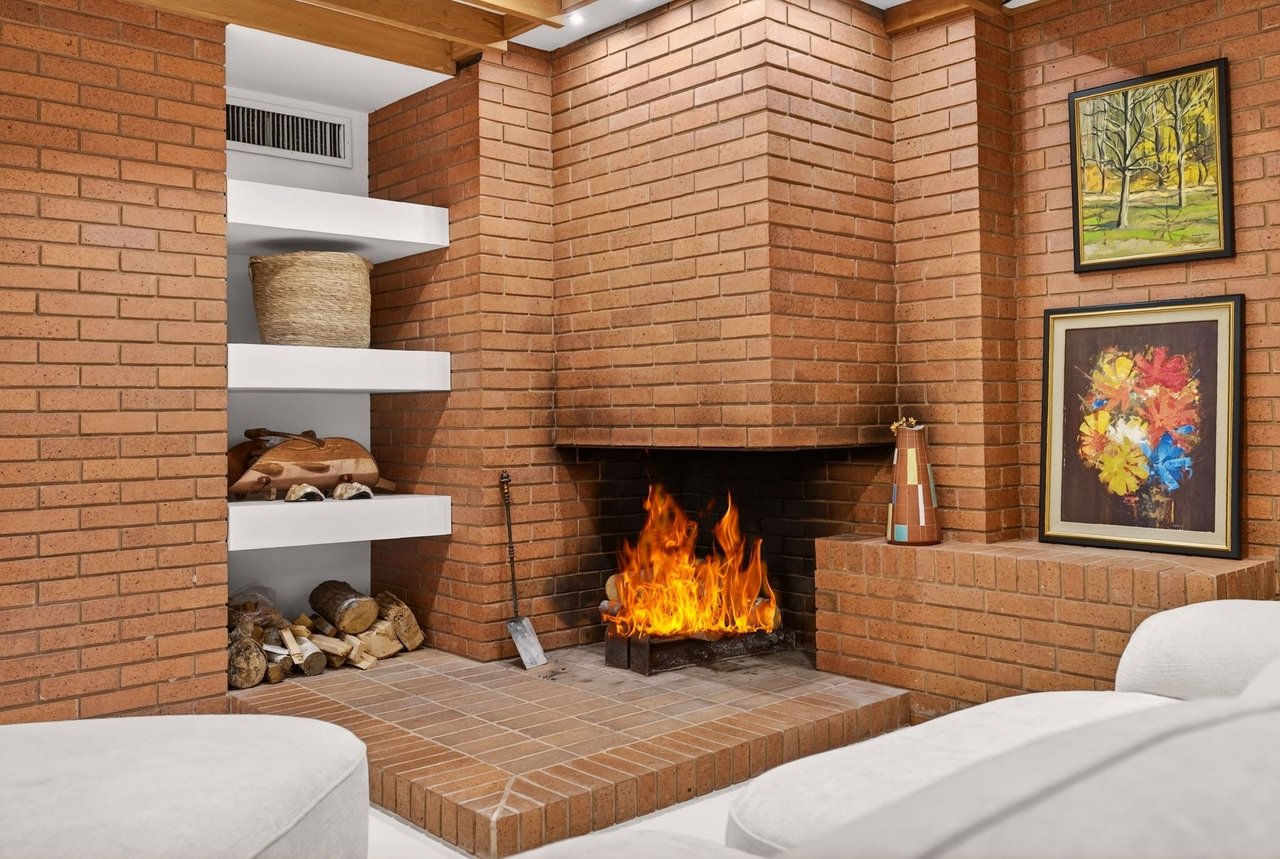 Inspiring MCM Residence