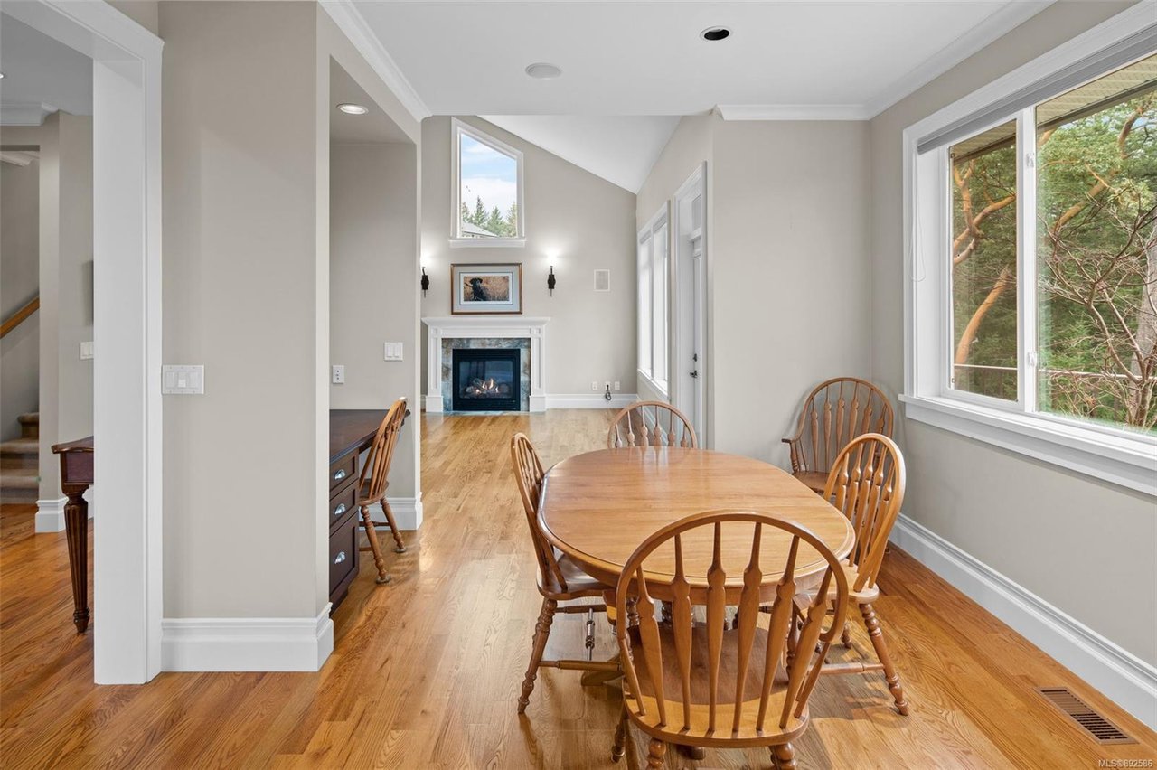 416 Pelican Dr