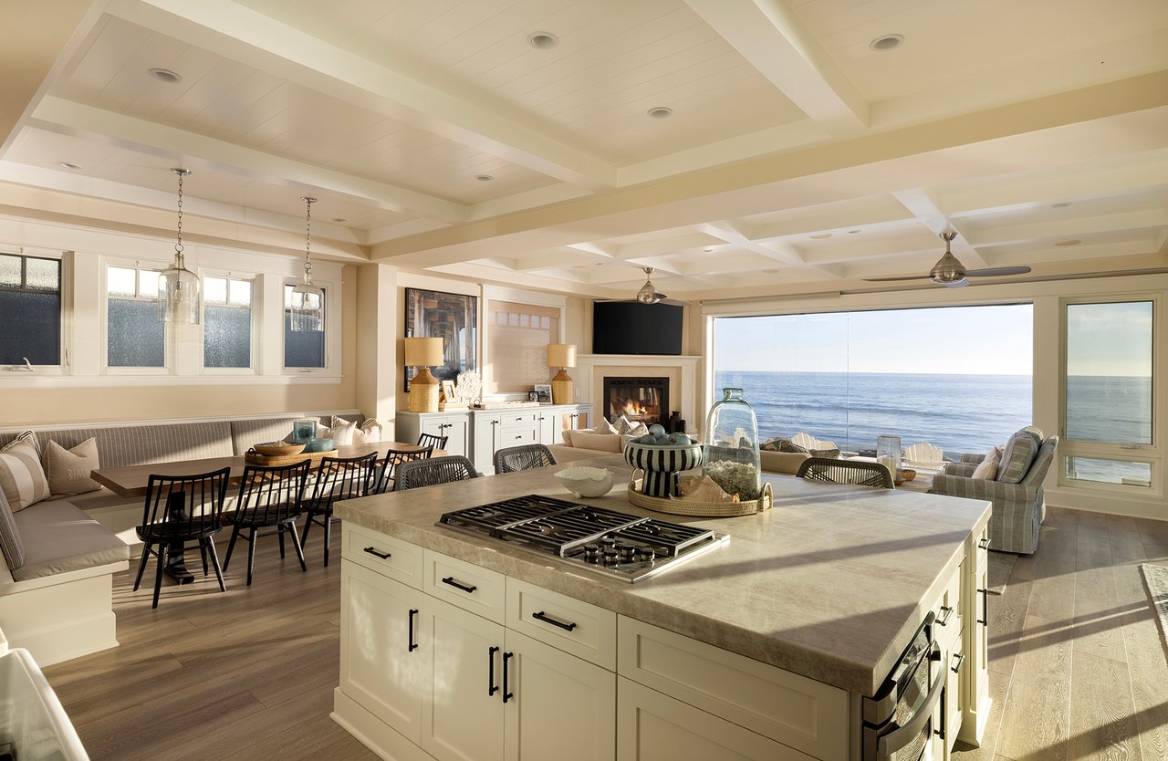 1880 N El Camino Real 23