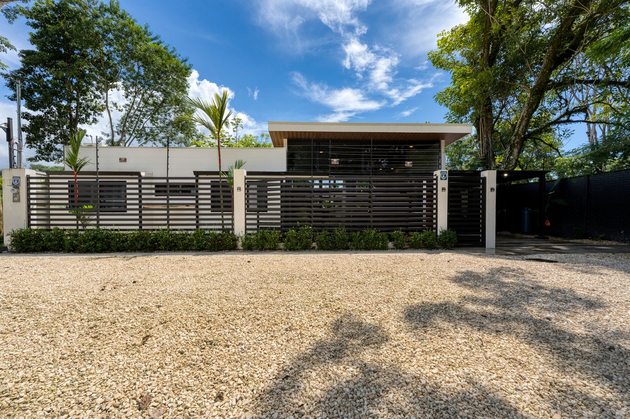 Walkable Uvita Income Home with Expansion Upside
