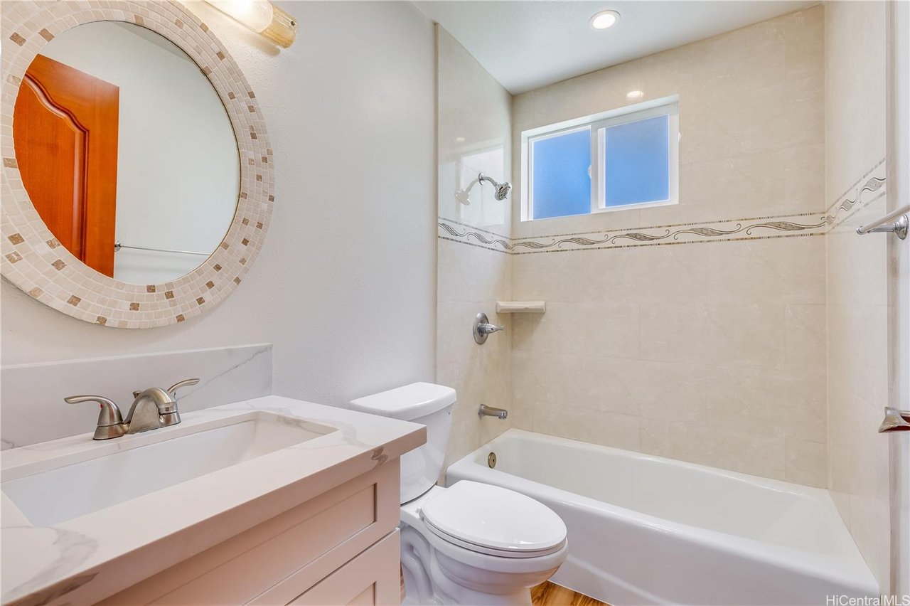 99-109 Ohekani Loop, Aiea 96701