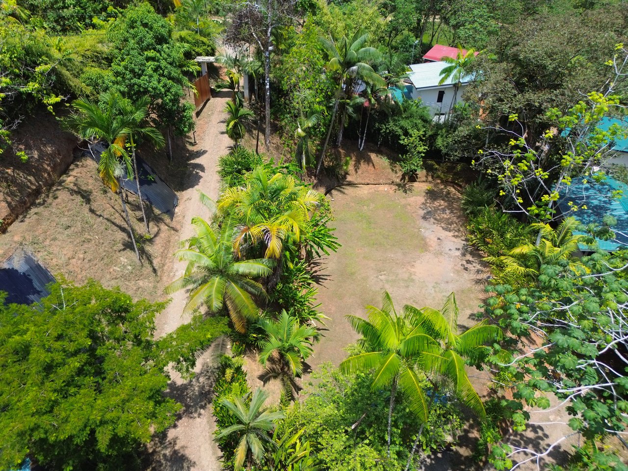 Huge Potential Perfectly Located Retreat Property