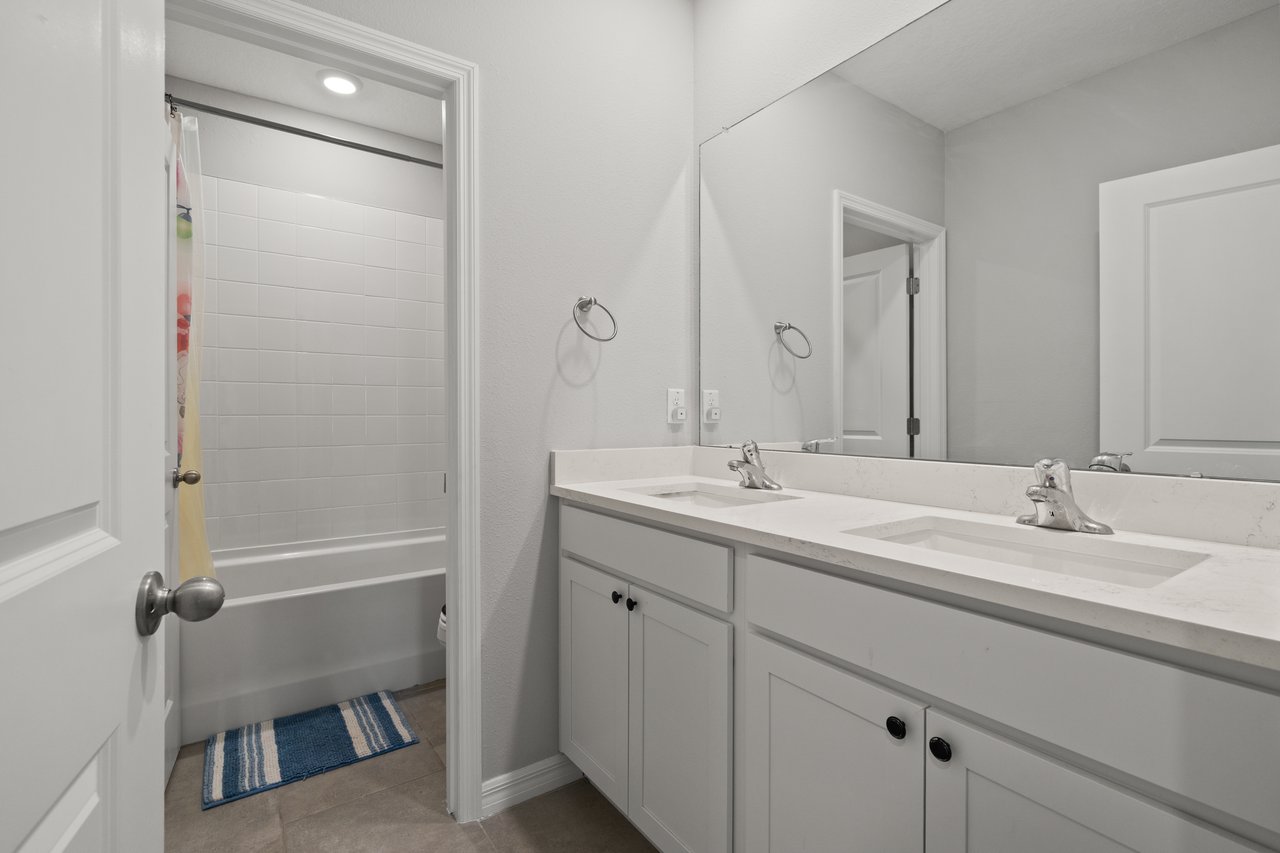 6199 Wandering Willow Drive