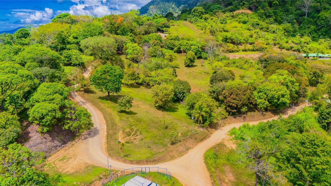 Private Mountain View Building Lot, Ojochal, Puntarenas