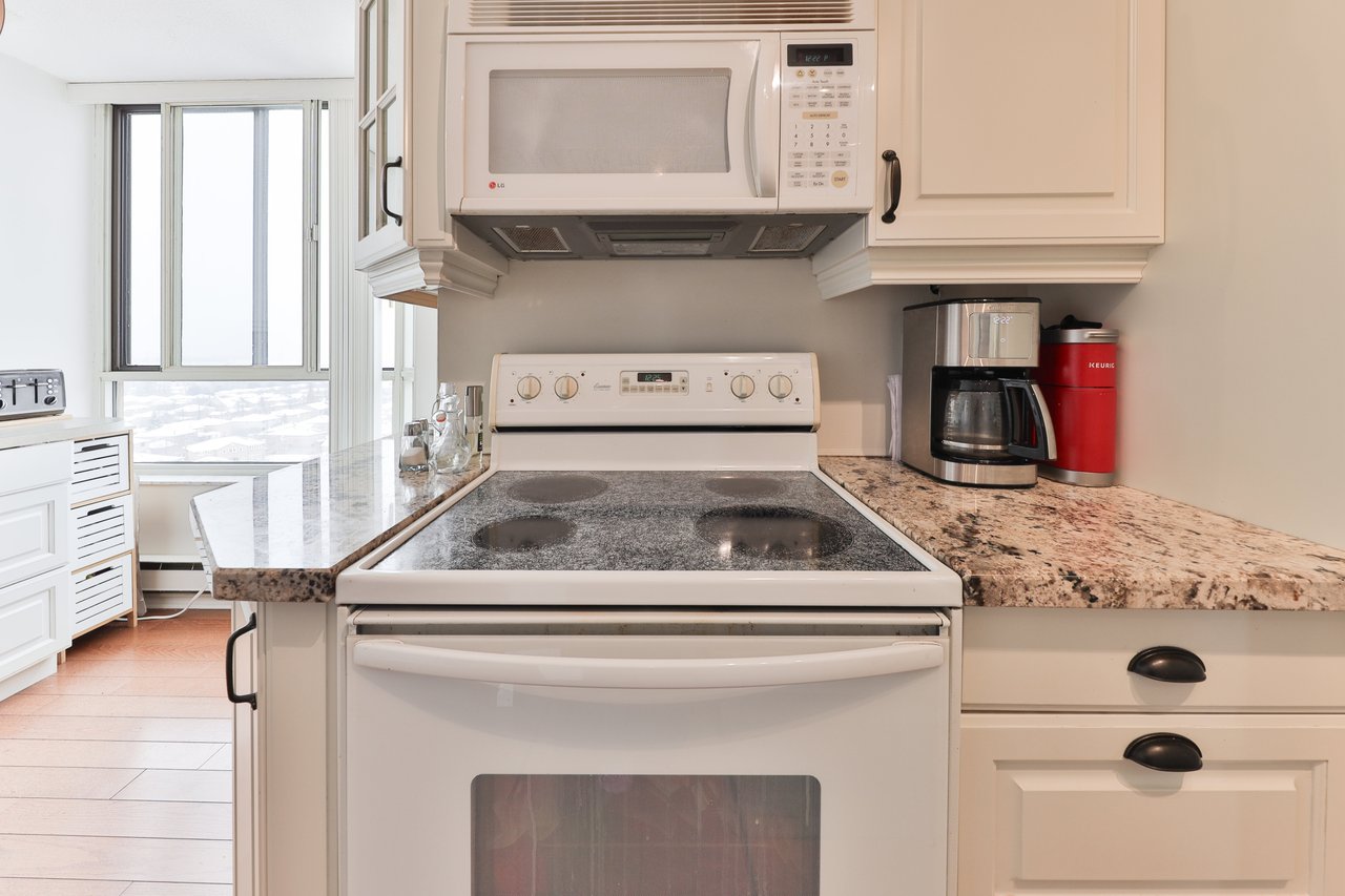 20 Cherrytree Drive #1104