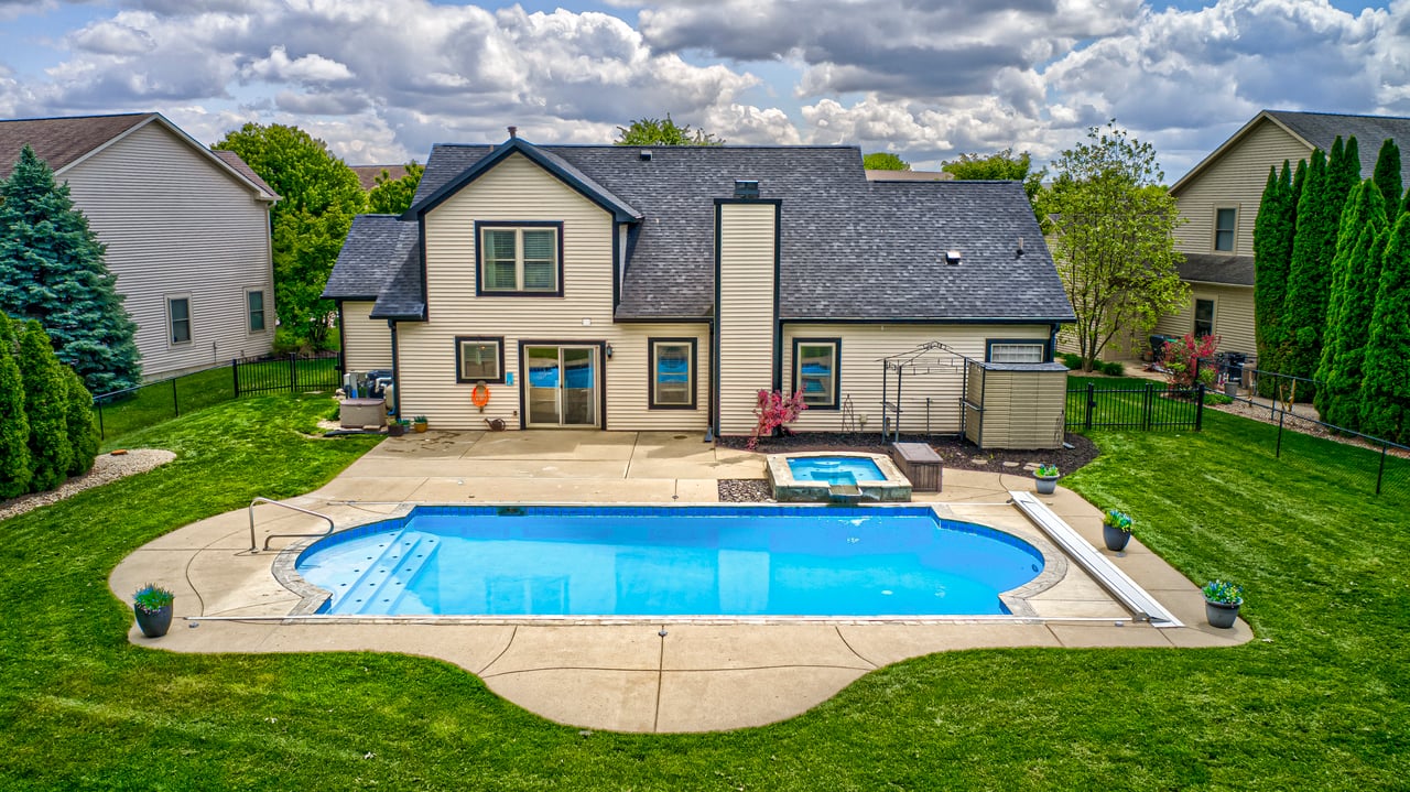 1114 Rockwell Dr