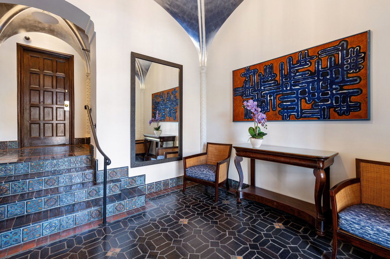 Timeless Full-Floor Residence