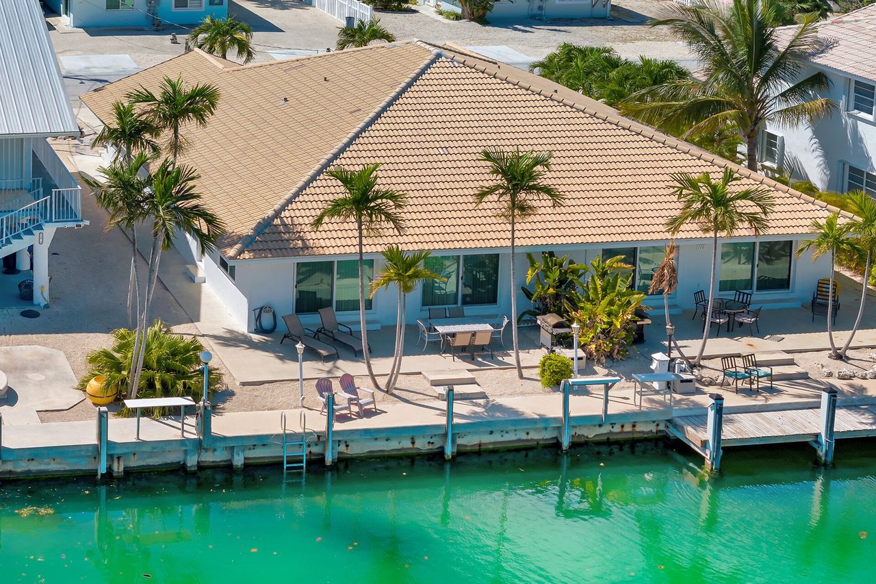 160 9th St Key
