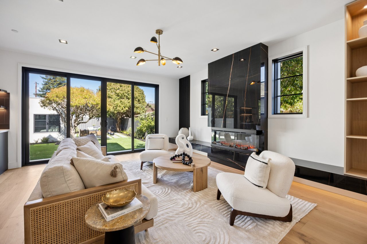 10 Channing Rd, Burlingame