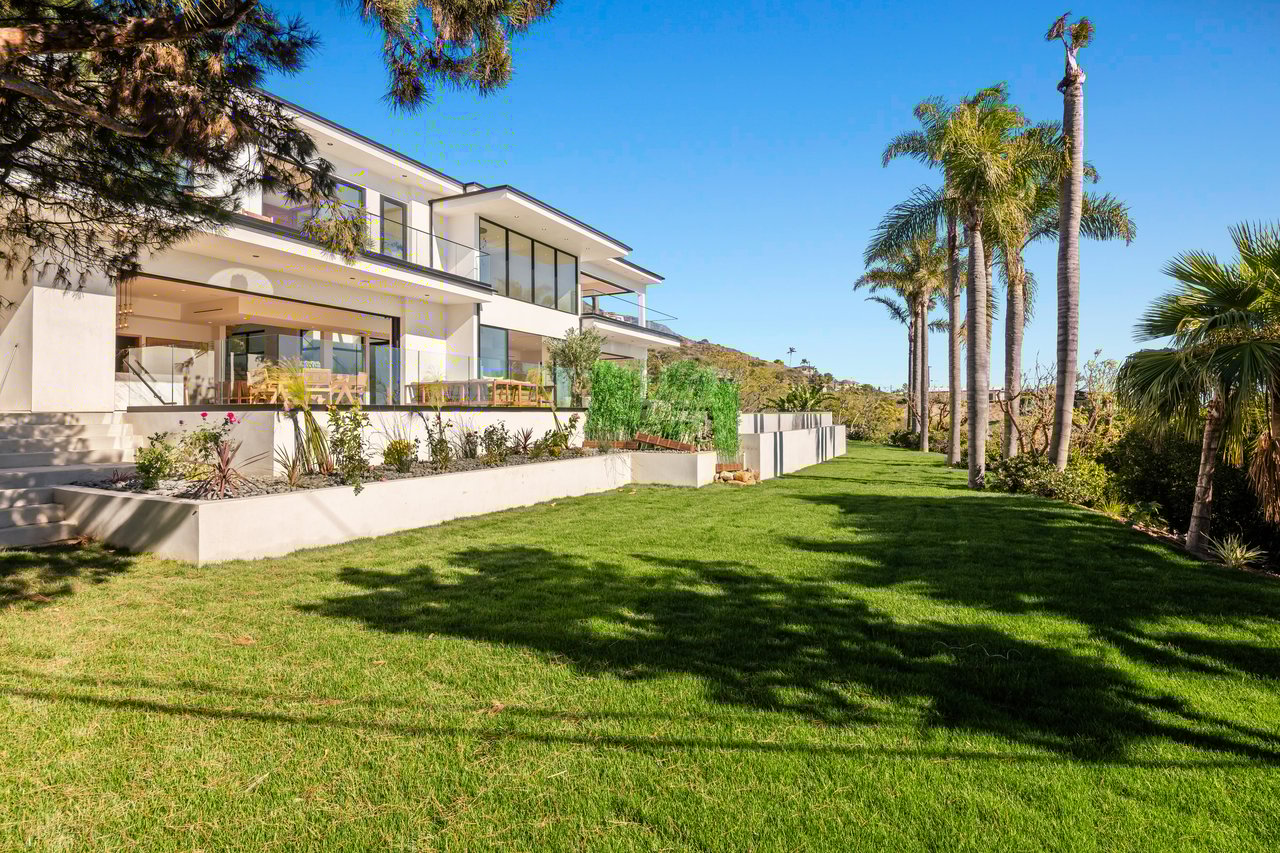 4732 Avenida Del Mar