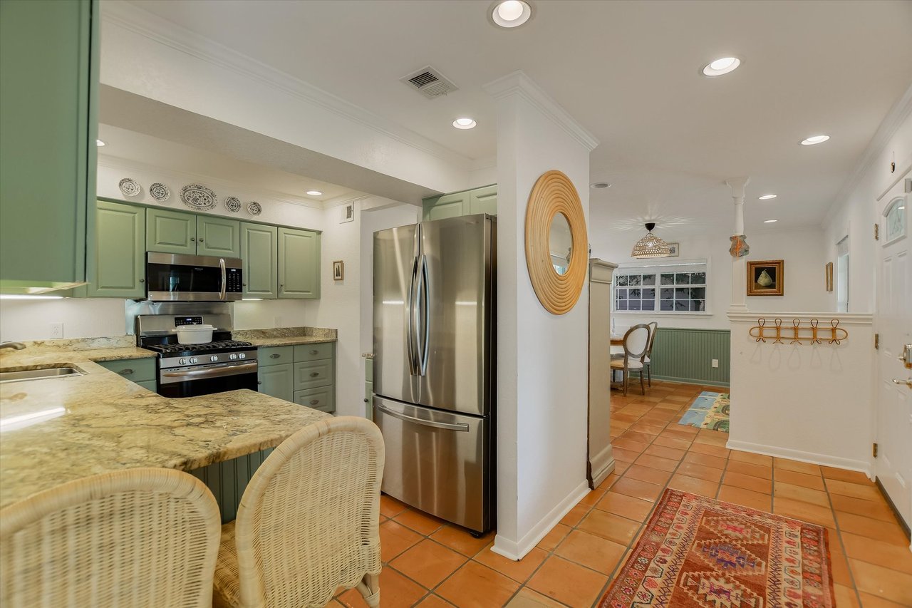 8917 Glenn Lane