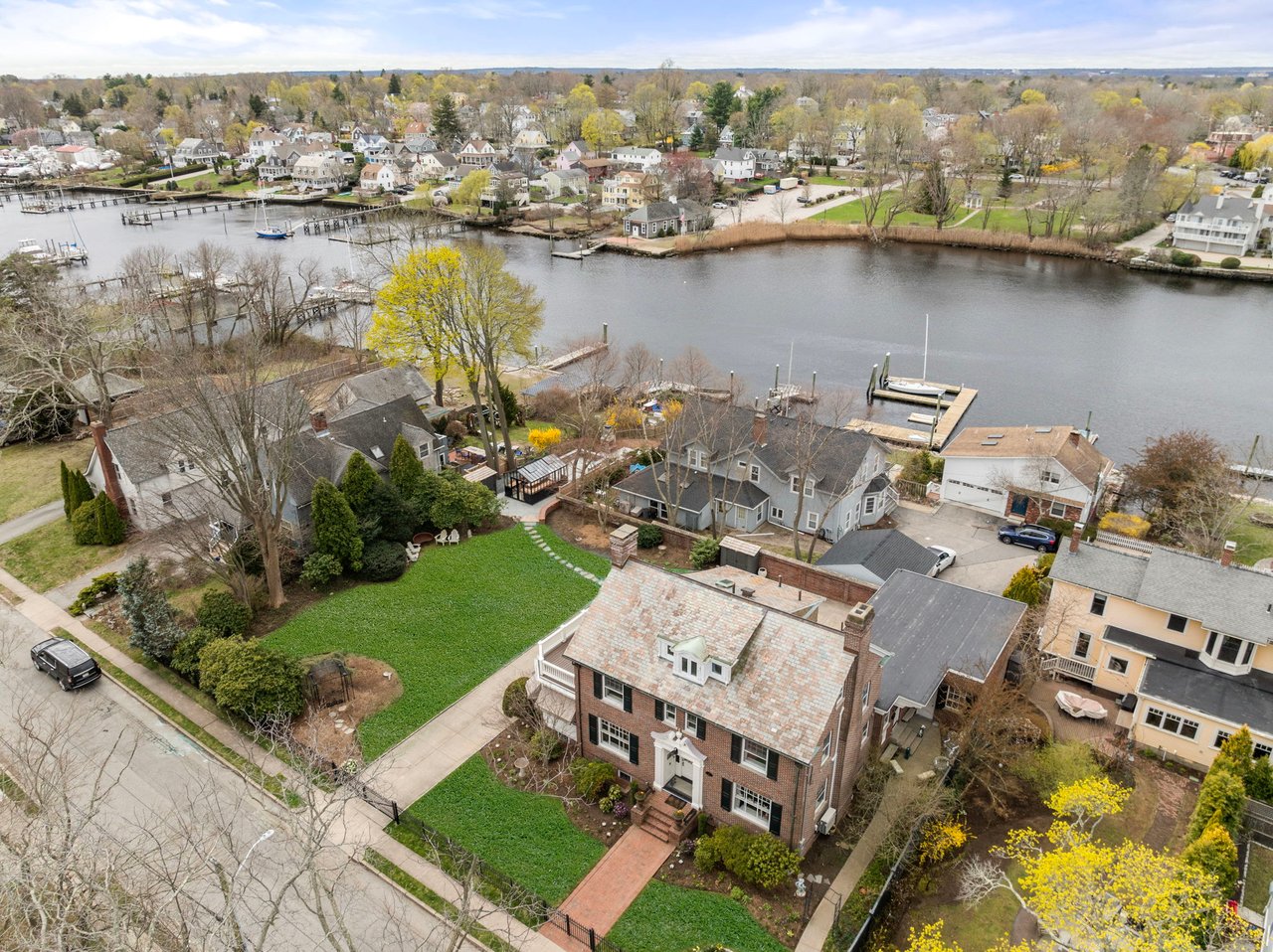 25 Seaview Avenue