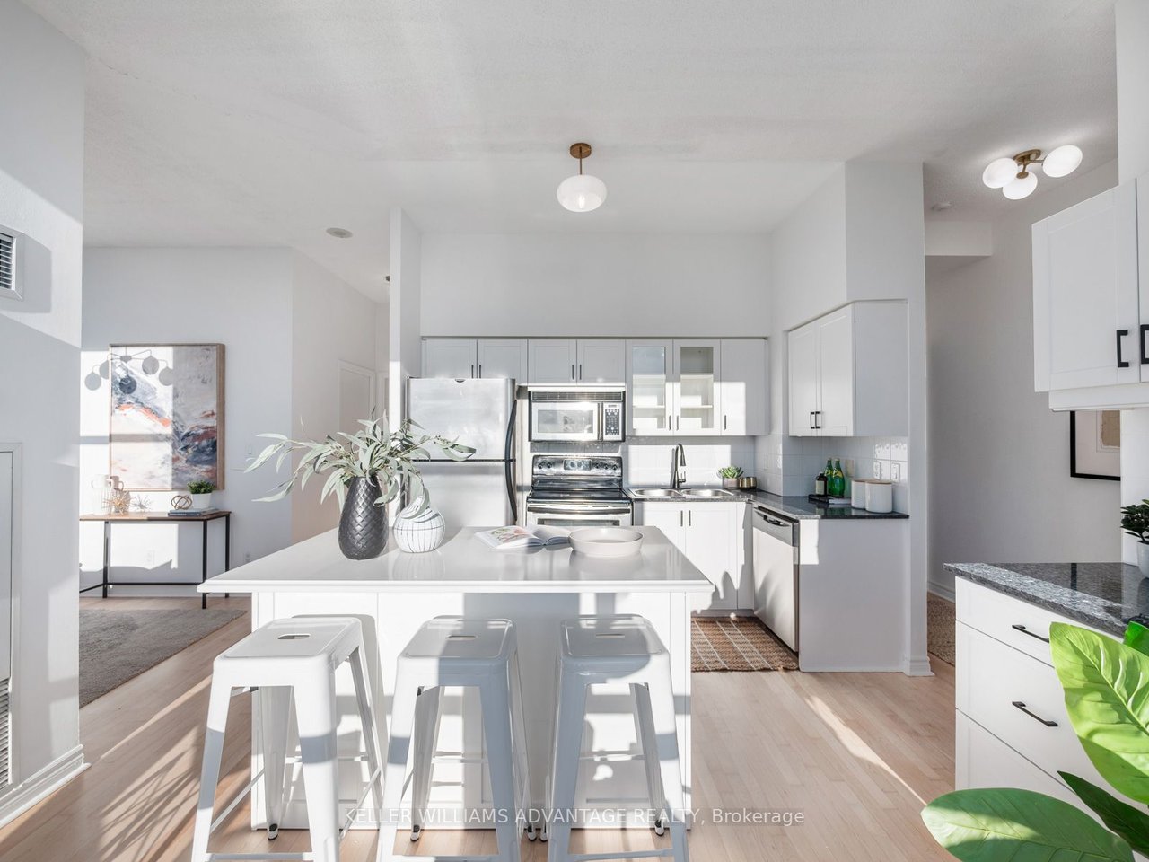 PENTHOUSE ESCAPE IN THE TOWN