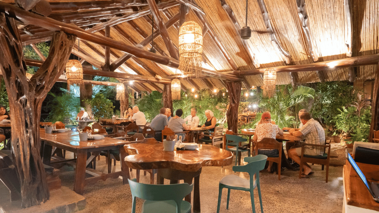 El Huerto Restaurant And Cabinas - Premier Investment