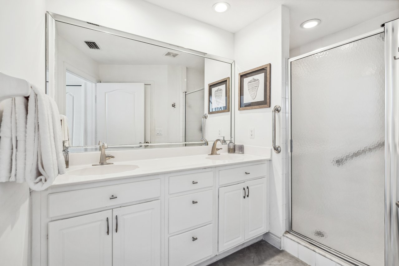 170 Lenell Rd 403 - Palm Harbor Club