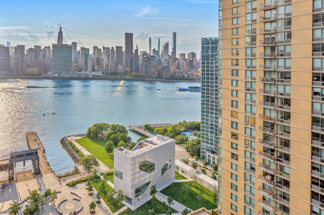 4-74 48th Ave #27E