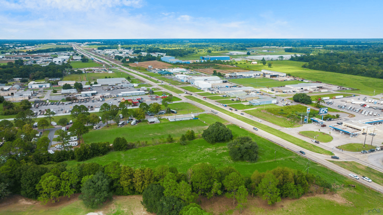 1152 Evangeline Thruway