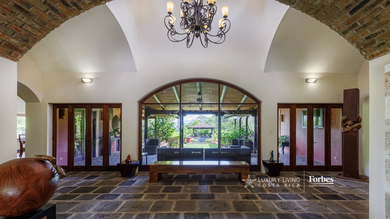19759 - Luxury Hacienda Estate for Sale in Santa Ana | Villa Artesana