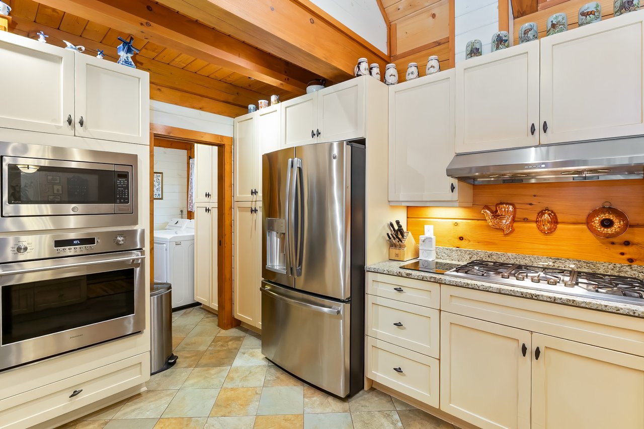 151 Diamond Falls Boulevard