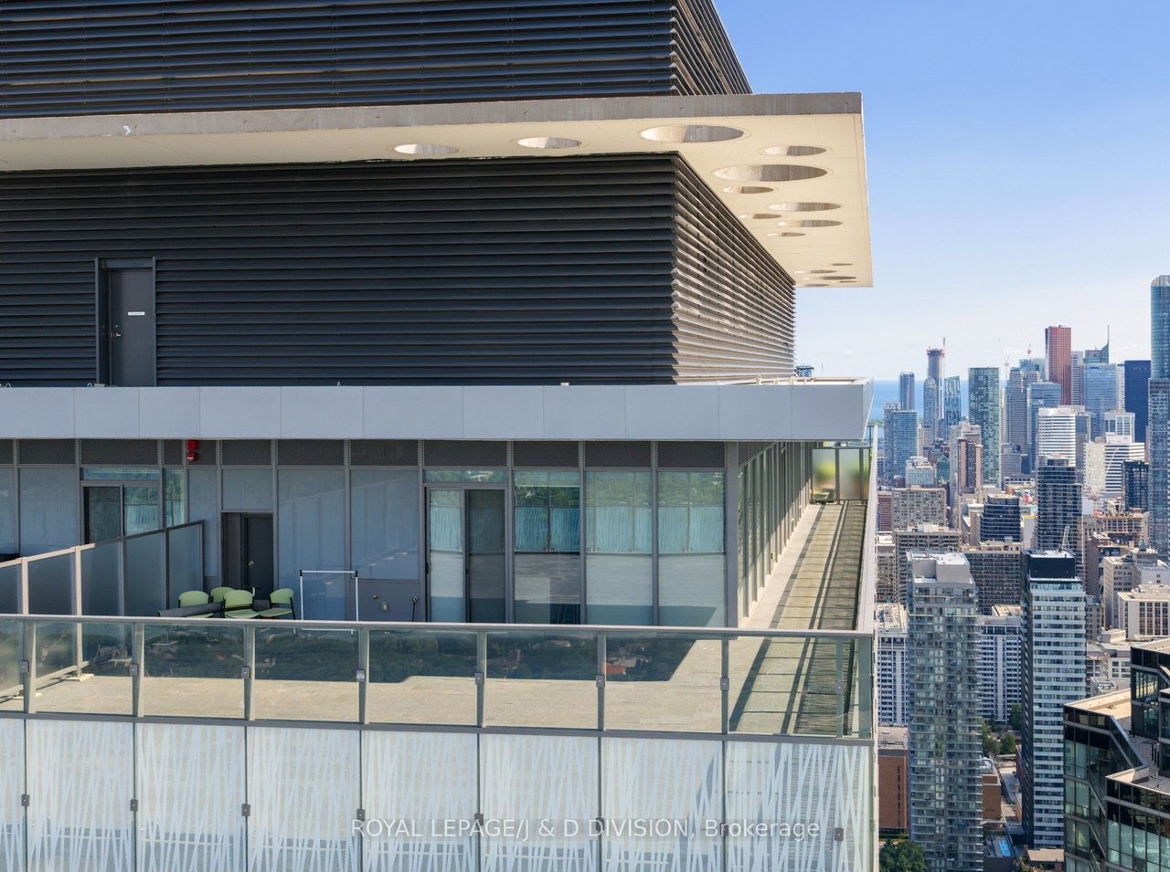 LUXURY ABOVE THE CITY PENTHOUSE