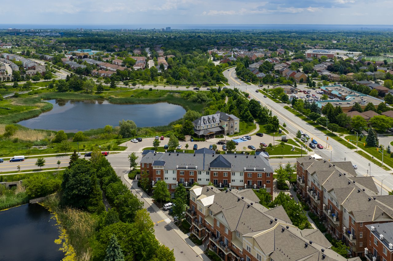10-15 Hays Boulevard Unit: 10