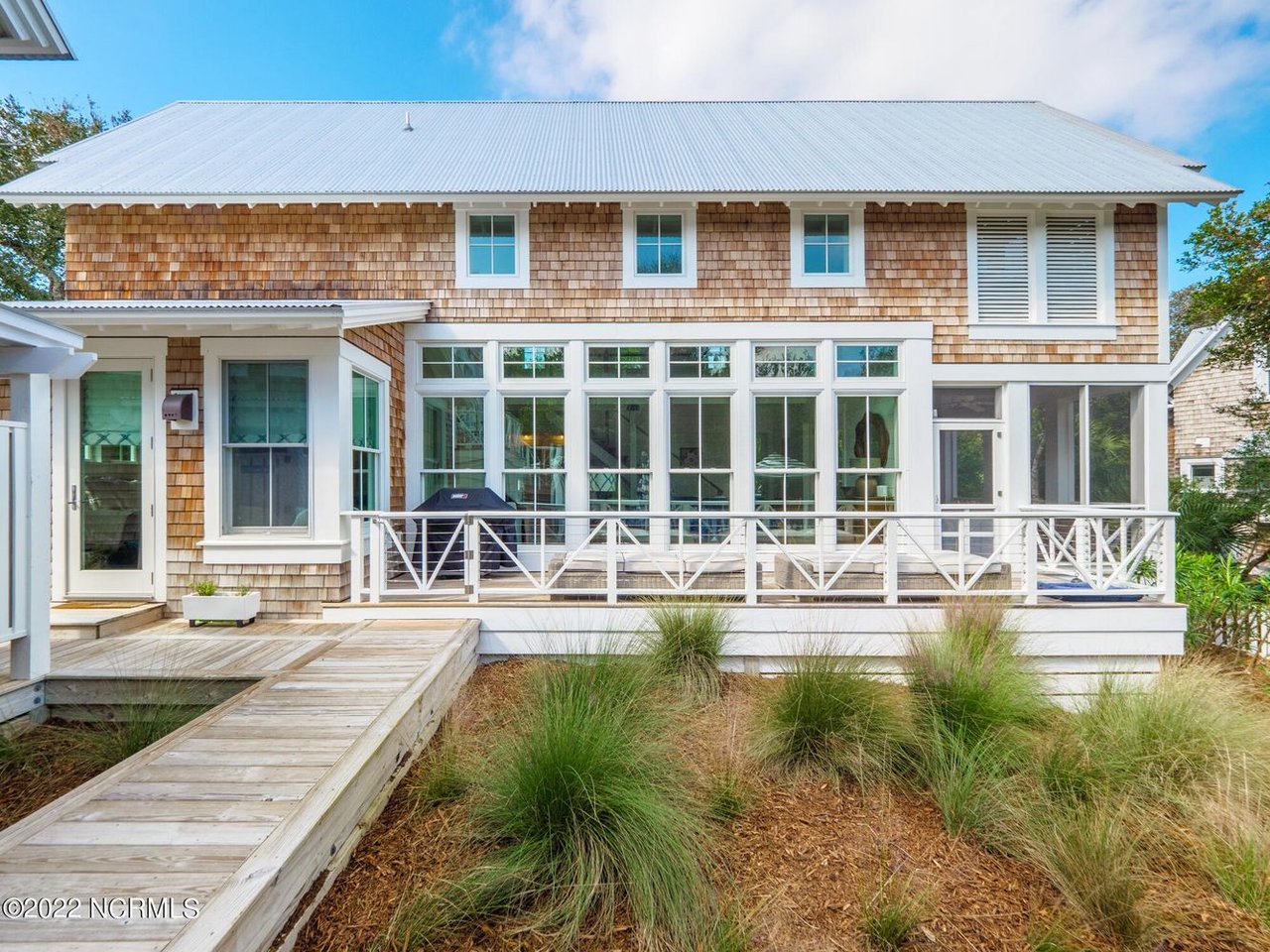 308 Whale Head Way