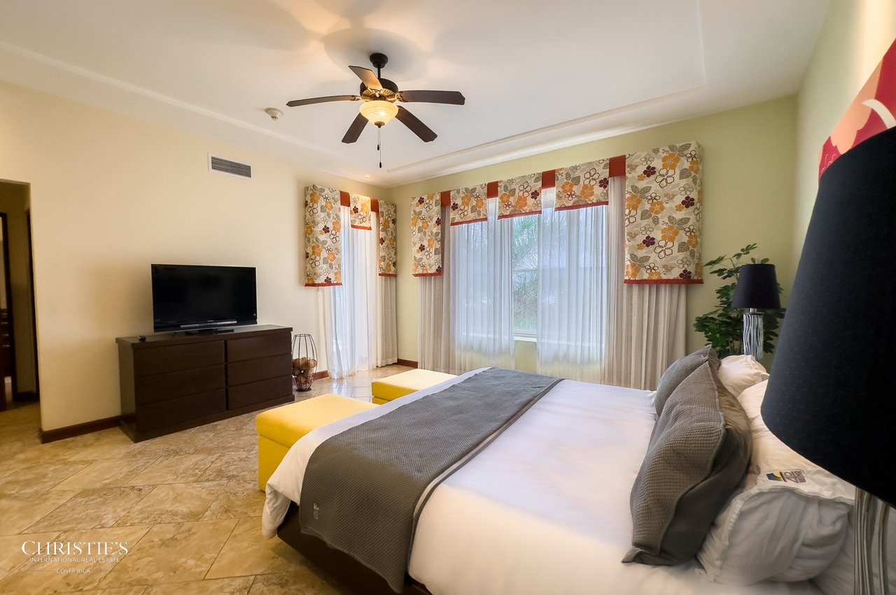 Vista Las Palmas 4D  Exquisite Ocean-View Luxury Condo – Jaco Beach