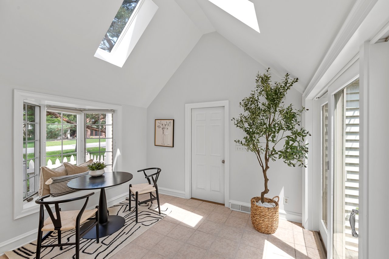 805 E. Green Tree road