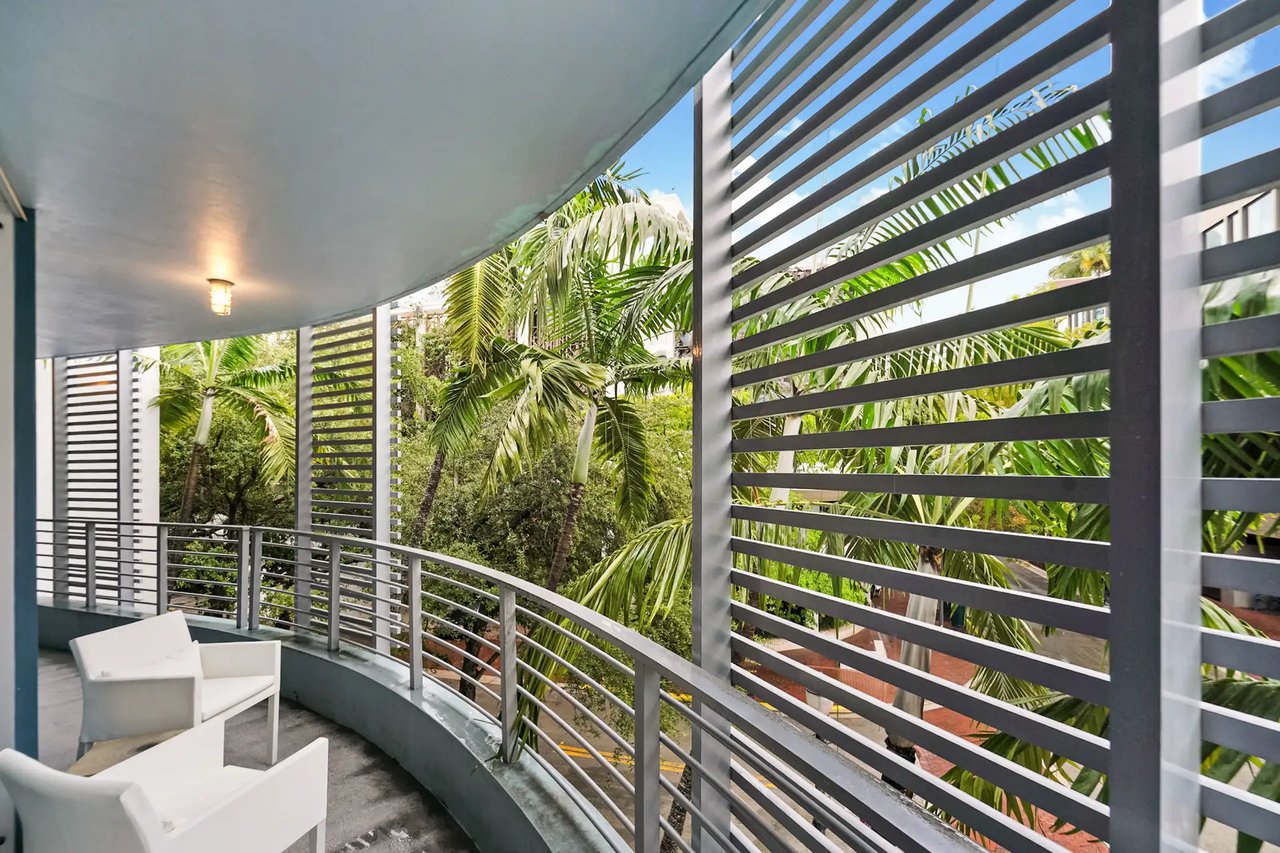 3339 Virginia Street # 301