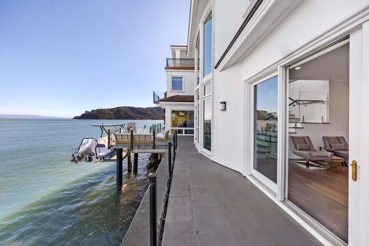 Spectacular Waterfront Home in Old Town Tiburon